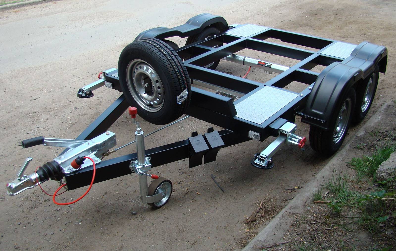 Прицеп для агрегатов